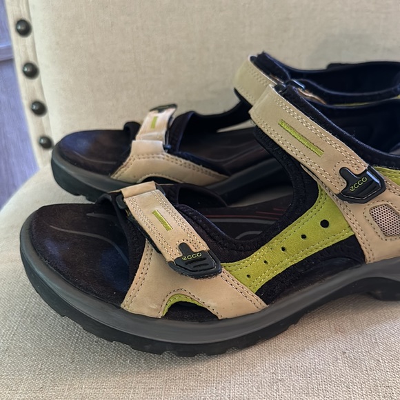 ECCO Women’s Adjustable Sport Leather Sandals Tan Black Size 10-10.5 (41) - Picture 3 of 10